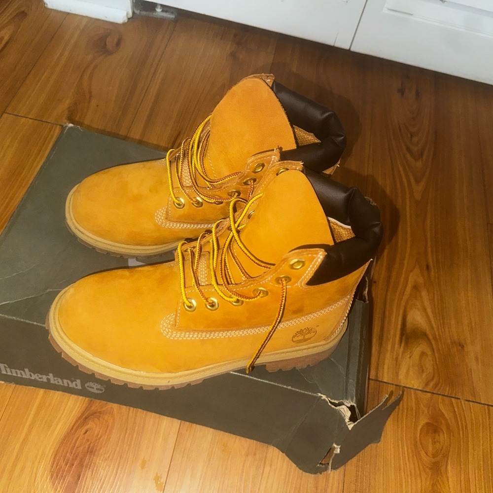 Timberland Boys Classic Wheat Boots